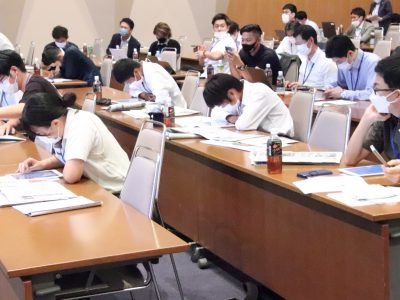 ８月度例会「はままつ投資コンテスト～地元企業でバーチャル投資～」