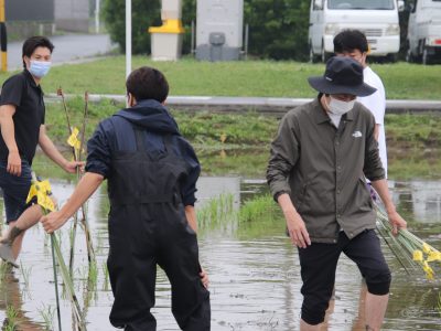 マイ（米）ホームスマイル～食への感謝を育もう～田植え体験