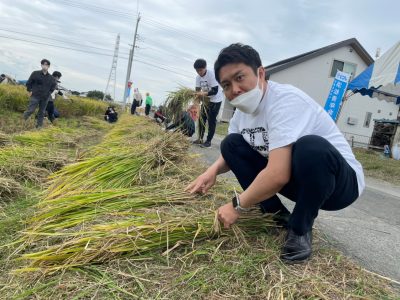 マイ（米）ホームスマイル～食への感謝を育もう～稲刈り