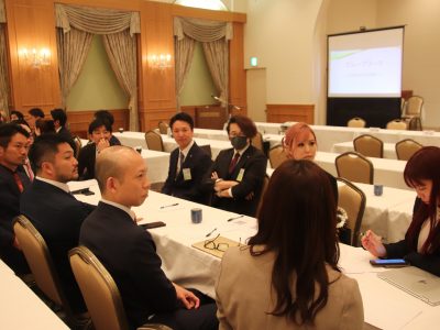 4月度例会「出向大討論会」
