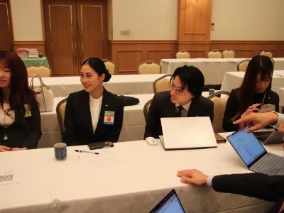 4月度例会「出向大討論会」