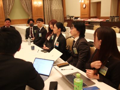 4月度例会「出向大討論会」