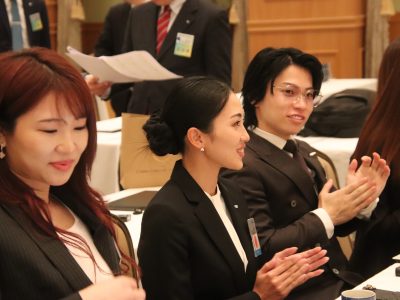 4月度例会「出向大討論会」