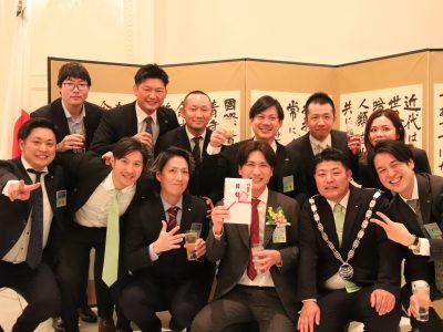 12月度例会「卒業式典及び卒業忘年会」