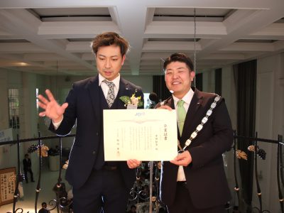 12月度例会「卒業式典及び卒業忘年会」