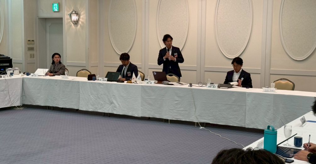 第8回理事会